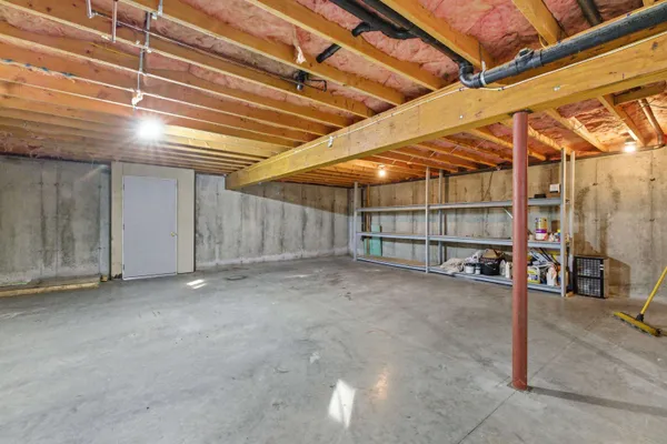 $394,999 | 2 Oak Court, Northwood, NH 03261