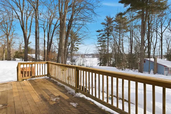 $394,999 | 2 Oak Court, Northwood, NH 03261
