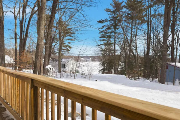 $394,999 | 2 Oak Court, Northwood, NH 03261