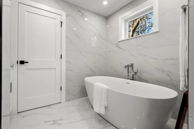 $2,179,000 | 18 Overlook Drive, Unit 1, Bedford, MA 01730