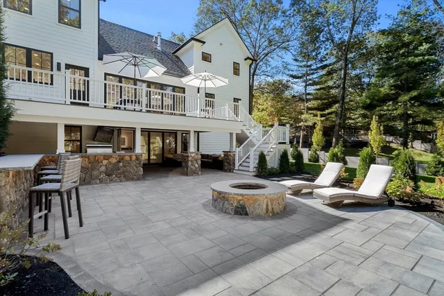 $2,179,000 | 18 Overlook Drive, Unit 1, Bedford, MA 01730