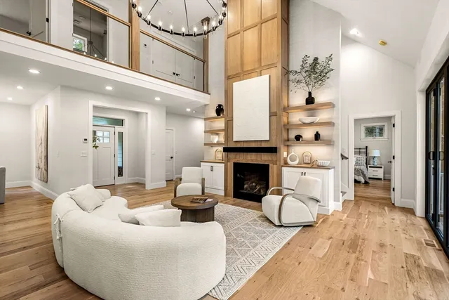 $2,179,000 | 18 Overlook Drive, Unit 1, Bedford, MA 01730