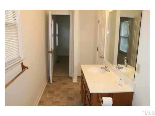 8581 Applewhite Road Wendell, NC 27591 - Photo 12 of 18 Gallery Image 12