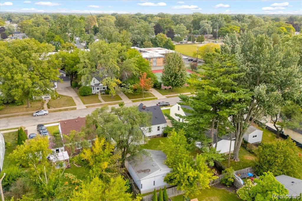 2251 Harvard Road Berkley, MI 48072 - Photo 41 of 47