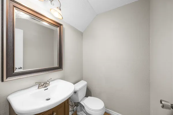 $1,550 | 11002 Hammerly Boulevard, Unit 214, Houston, TX 77043