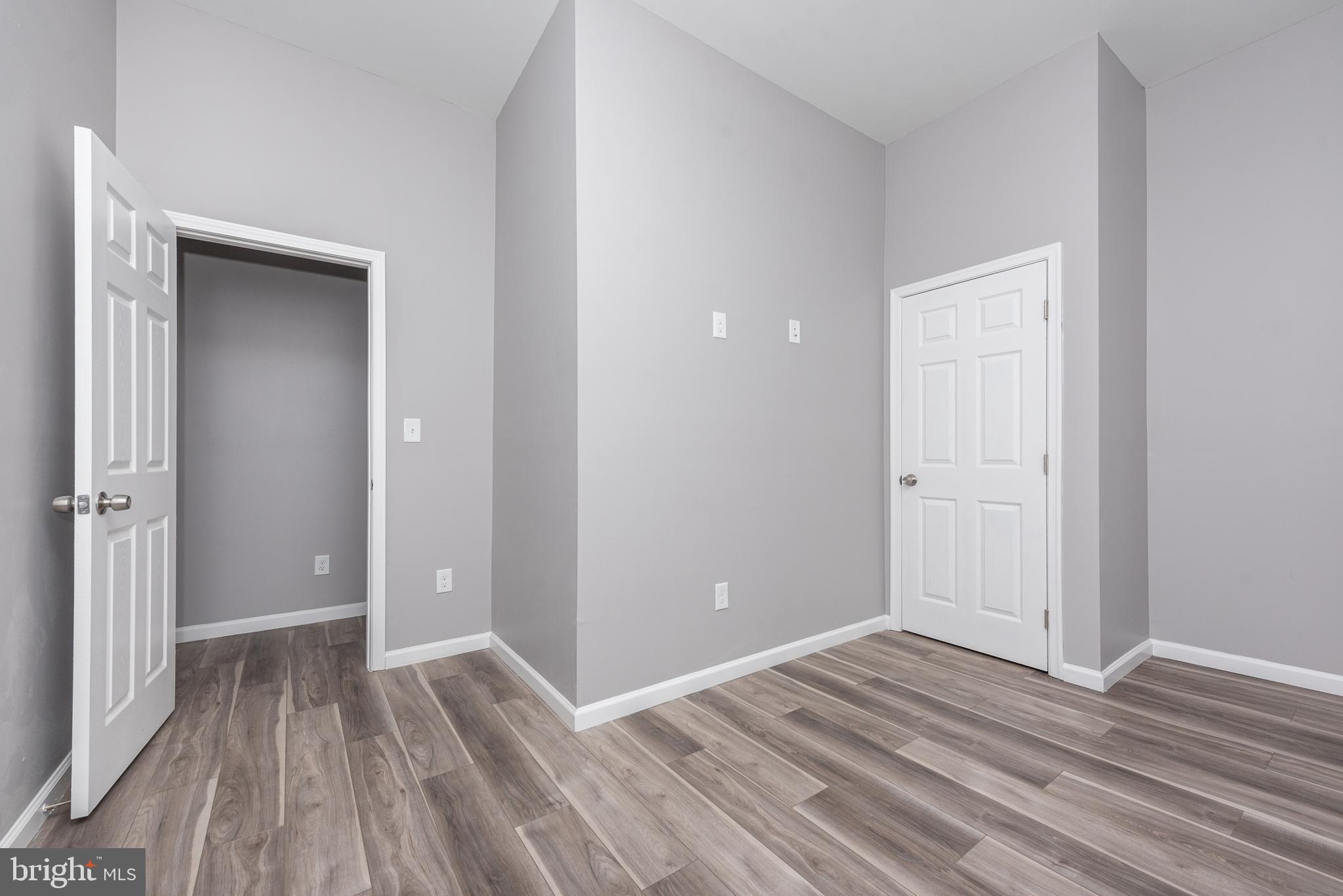 2143 Druid Hill Avenue, Unit 2 Baltimore, MD 21217 - Photo 7 of 20 a view of a room with wooden floor