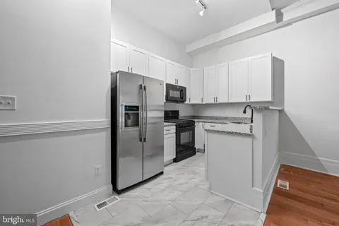 $550,000 | 2024 Park Avenue, Baltimore, MD 21217