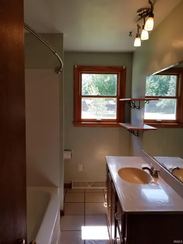 $1,595 | 311 Blake Drive, Fort Wayne, IN 46804