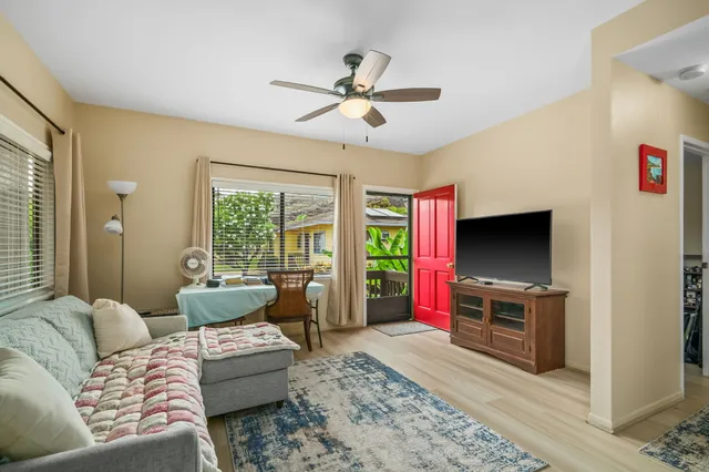 $1,100,000 | 4720 Menehune Road, Waimea, HI 96796