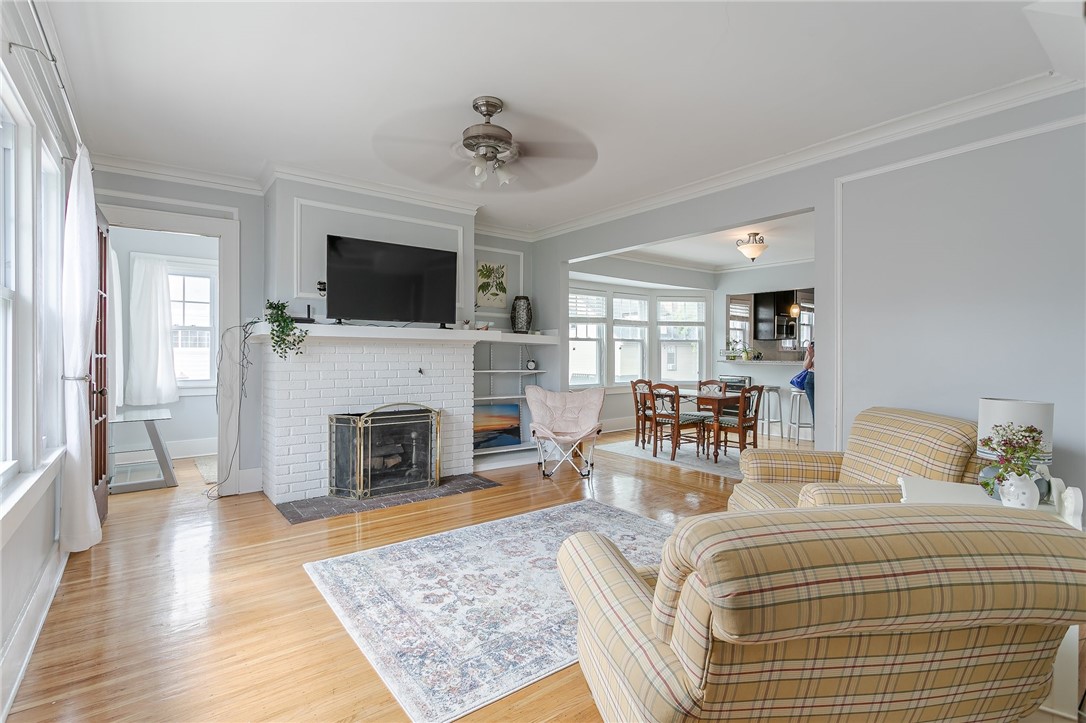 525 Oxford Street Rochester, NY 14607 - Photo 17 of 33