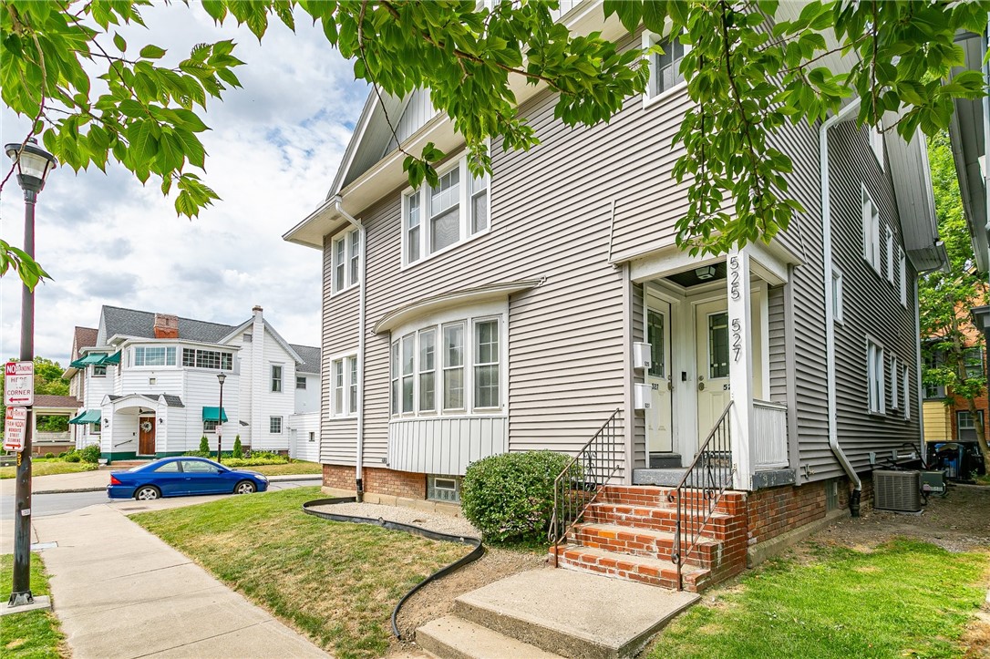 525 Oxford Street Rochester, NY 14607 - Photo 2 of 33