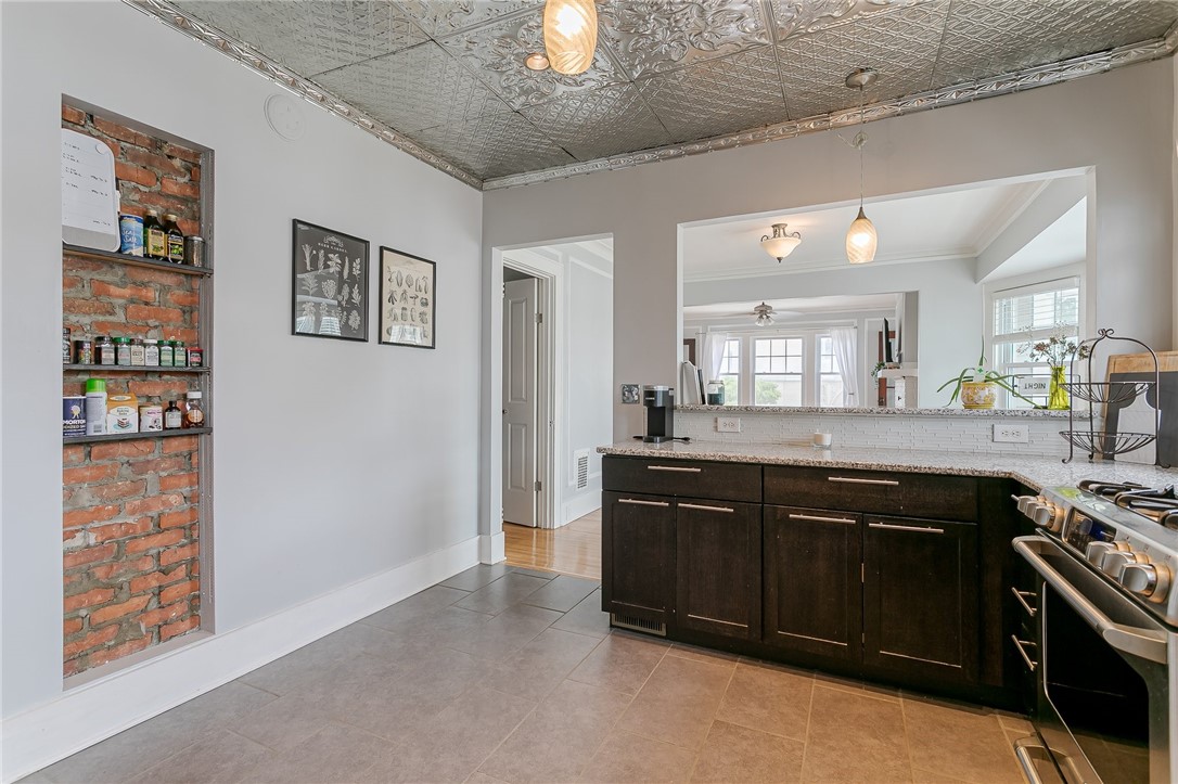 525 Oxford Street Rochester, NY 14607 - Photo 24 of 33