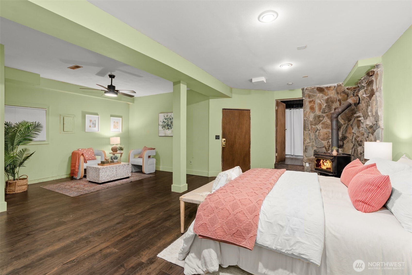 19124 Southeast 213th Street Renton, WA 98058 - Photo 21 of 33 a bedroom with a bed and closet