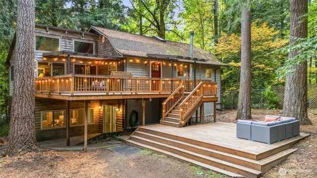 a view of a house with a patio