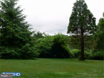 711 Oakbourne Road West Chester, PA 19382 - Photo 5 of 5 Exterior Back
