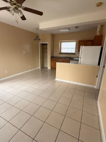 $900 | 702 Staitti Street, Unit C, Humble, TX 77338