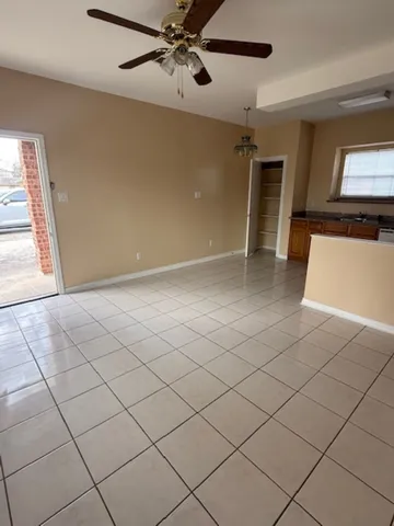 $900 | 702 Staitti Street, Unit C, Humble, TX 77338