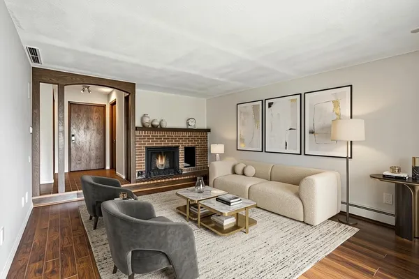 $220,000 | 6115 Lincoln Drive, Unit 152, Edina, MN 55436