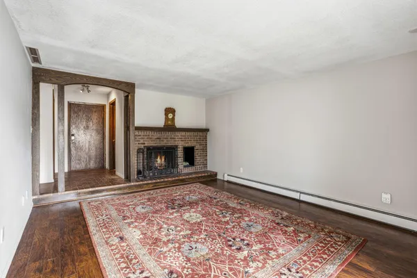 $220,000 | 6115 Lincoln Drive, Unit 152, Edina, MN 55436