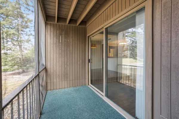 $220,000 | 6115 Lincoln Drive, Unit 152, Edina, MN 55436