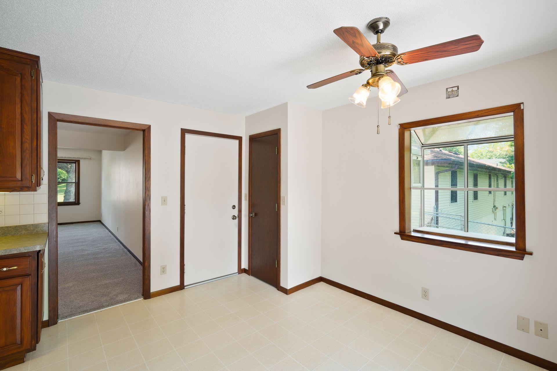 8708 Poplar Bridge Road Bloomington, MN 55437 - Photo 22 of 40 Gallery Image 22