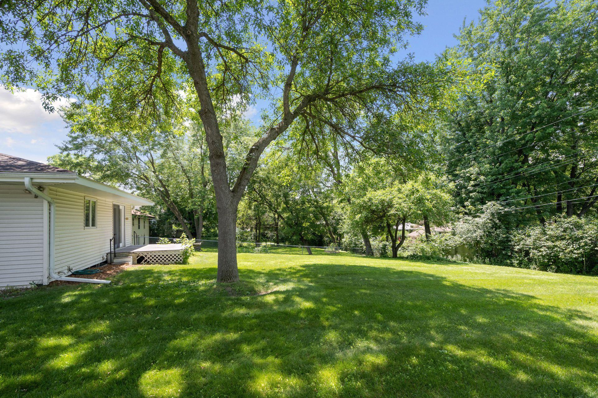 8708 Poplar Bridge Road Bloomington, MN 55437 - Photo 36 of 40 Gallery Image 36