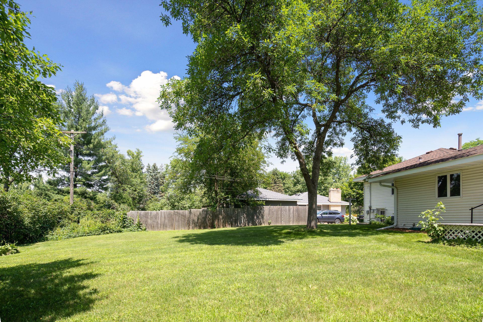 8708 Poplar Bridge Road Bloomington, MN 55437 - Photo 40 of 40 Gallery Image 40