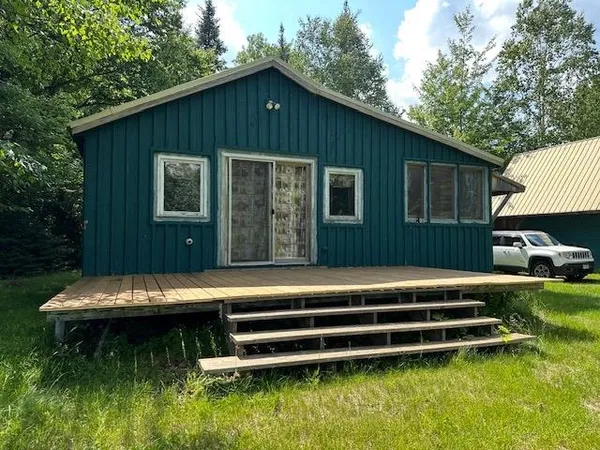 $225,000 | 55 Hurlburt Avenue, Errol, NH 03579
