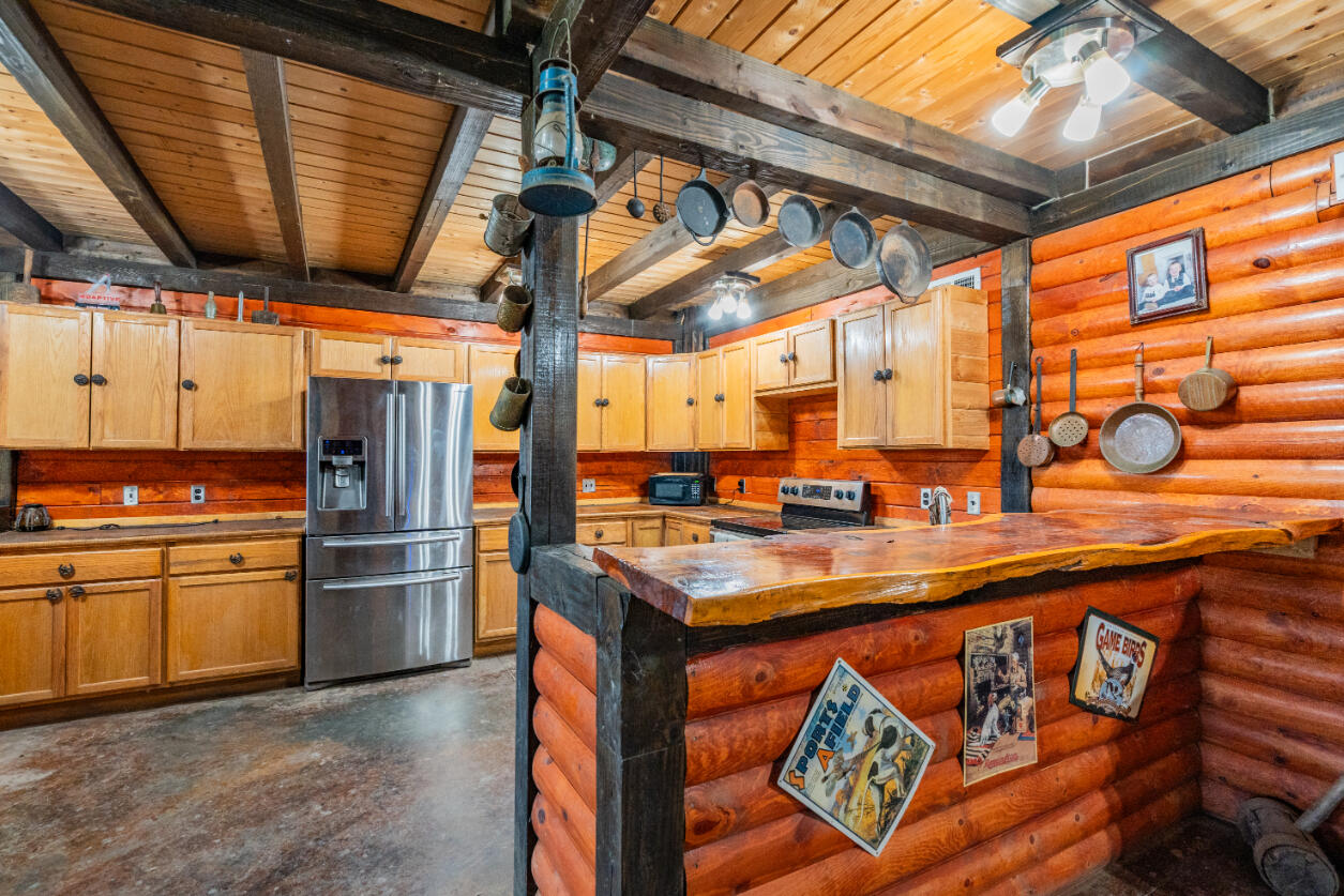23935 East 1000th Road Humansville, MO 65674 - Photo 14 of 68 39