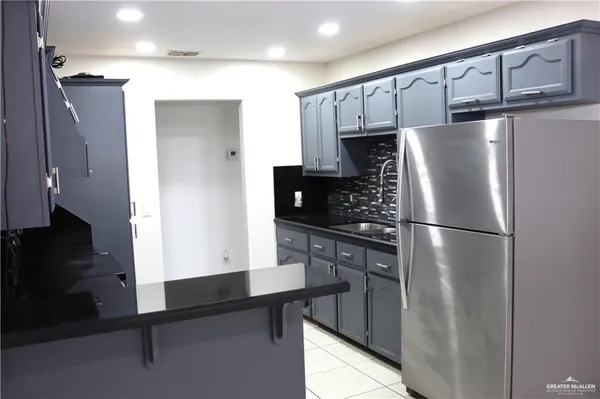 $1,800 | 3804 West Kerria Avenue, McAllen, TX 78501