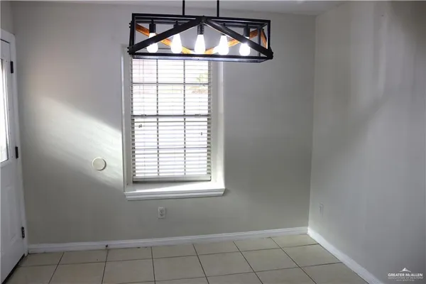 $1,800 | 3804 West Kerria Avenue, McAllen, TX 78501