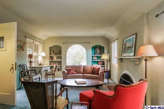 $699,000 | 1977 El Molino Avenue, Altadena, CA 91001