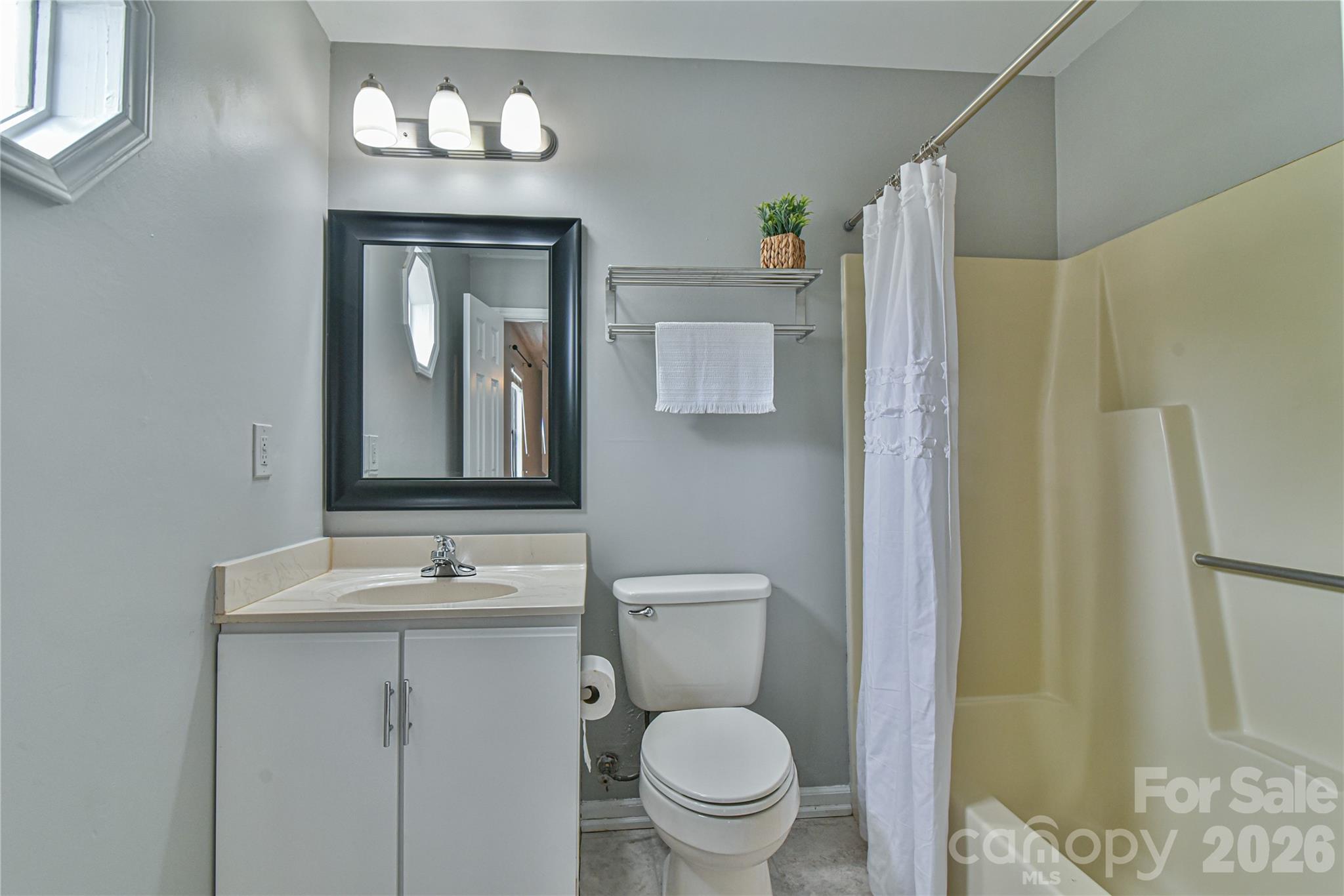 110 Heywood Road, Unit 8D Arden, NC 28704 - Photo 16 of 25 Gallery Image 16