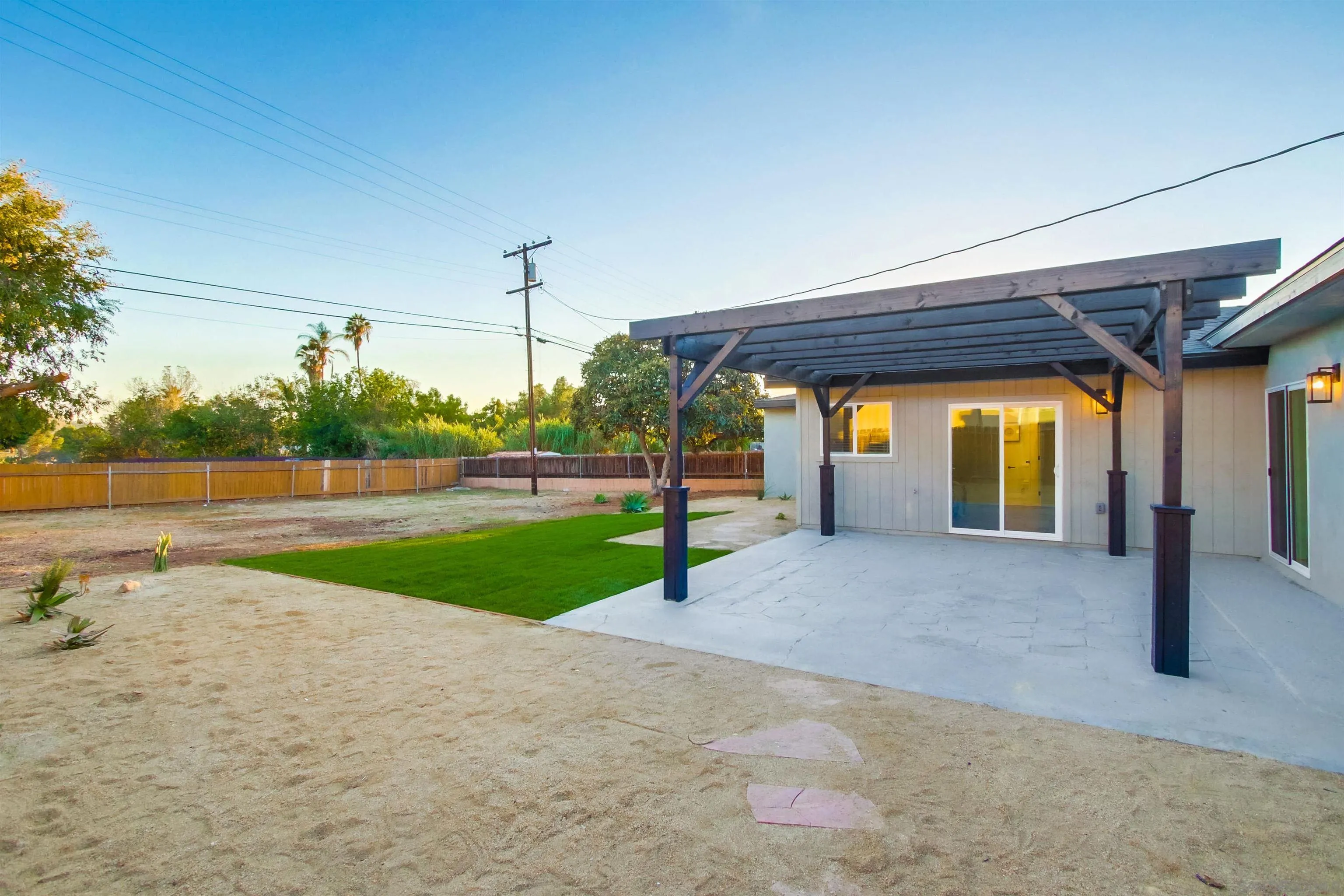 2343 Dryden Road El Cajon, CA 92020 - Photo 18 of 29 Gallery Image 18