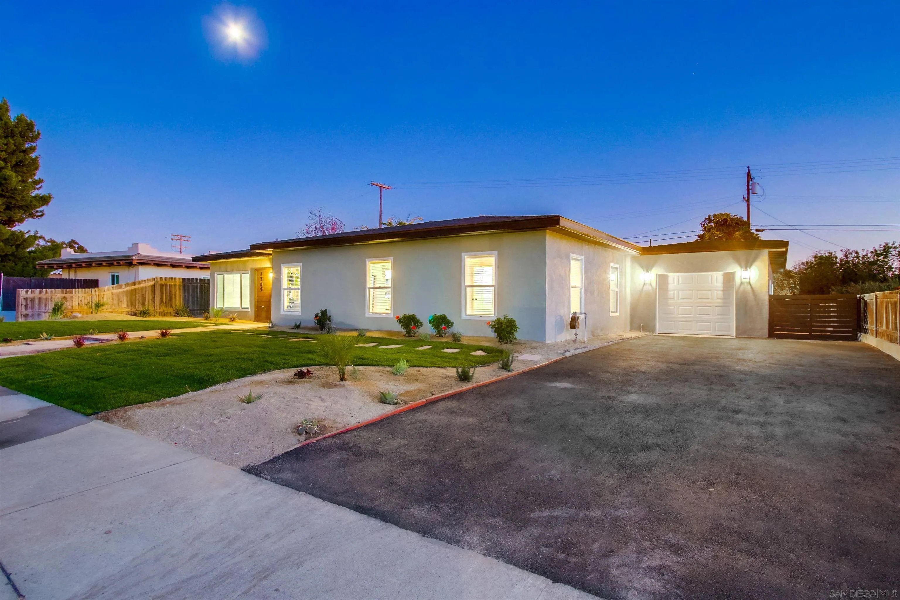2343 Dryden Road El Cajon, CA 92020 - Photo 3 of 29 Gallery Image 3