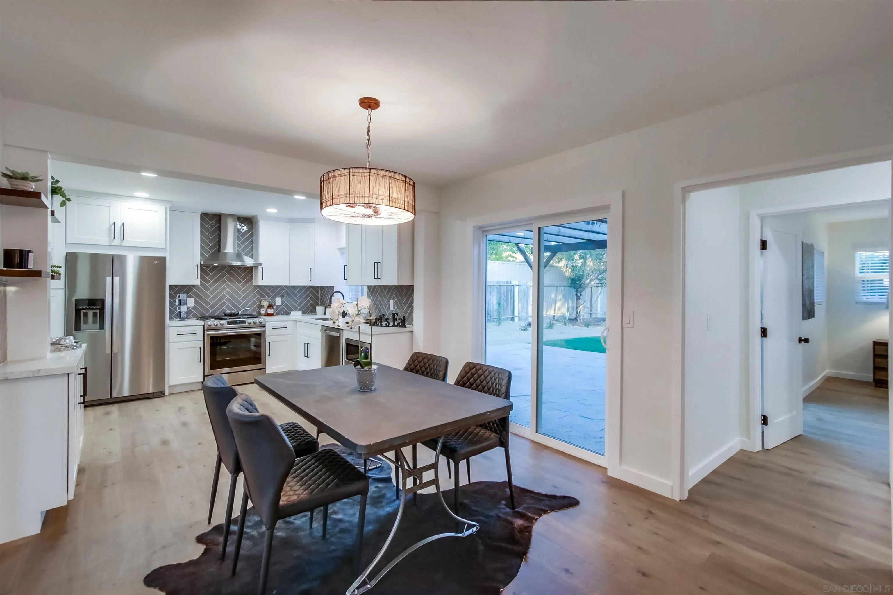 2343 Dryden Road El Cajon, CA 92020 - Photo 9 of 29 Gallery Image 9