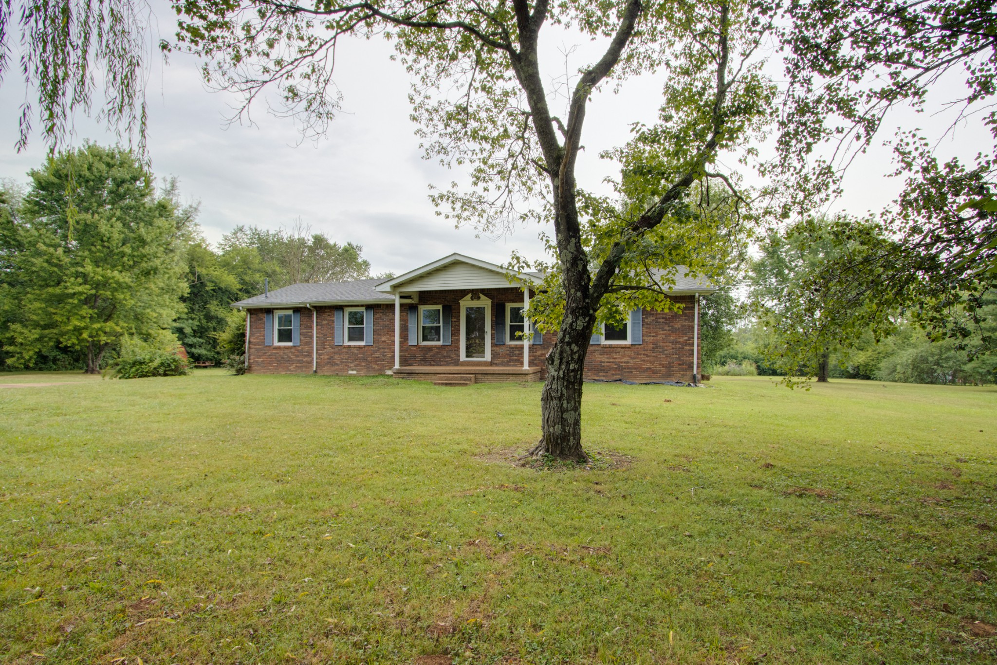 4050 Big Springs Road Lebanon, TN 37090 - Photo 2 of 36