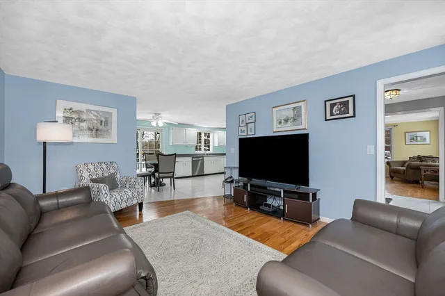 $799,900 | 3 Molloy Road, Wilmington, MA 01887