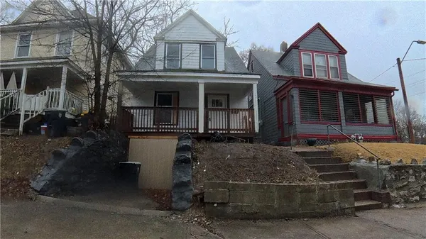 $105,000 | 2202 Agnes Avenue, Kansas City, MO 64127