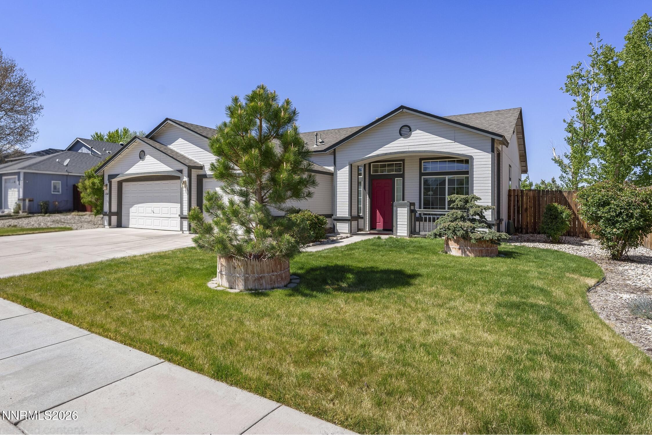 1054 Rimfield Drive Fernley, NV 89408 - Photo 3 of 30 1054 Rimfield ext1