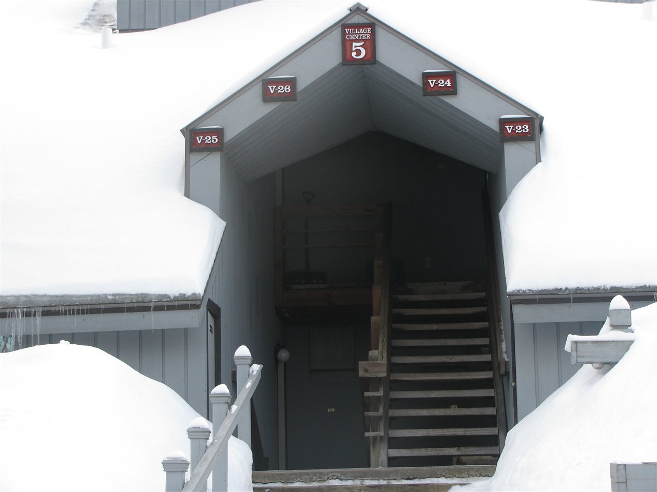 185 Village Circle Road, Unit V23 Killington, VT 05751 - Photo 2 of 15 Gallery Image 2