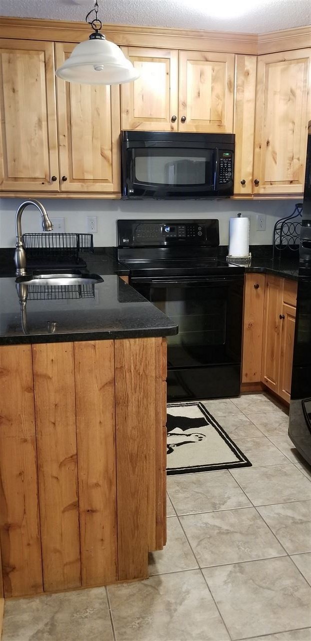 185 Village Circle Road, Unit V23 Killington, VT 05751 - Photo 5 of 15 Gallery Image 5