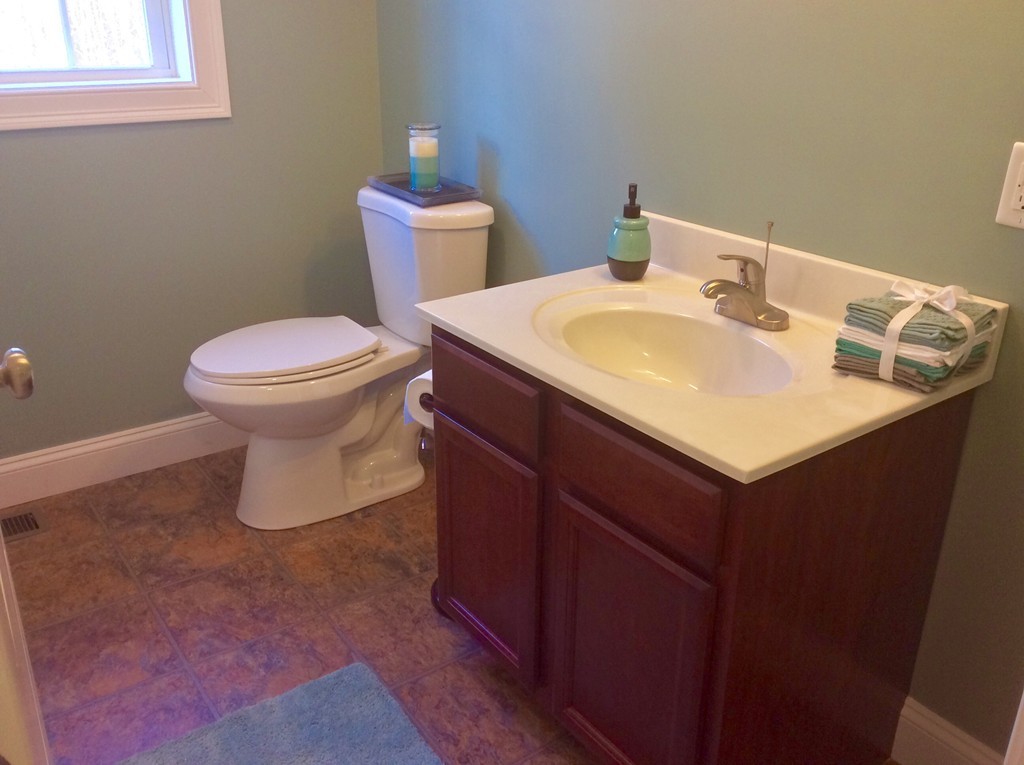 75 Carruth Road Templeton, MA 01468 - Photo 9 of 17