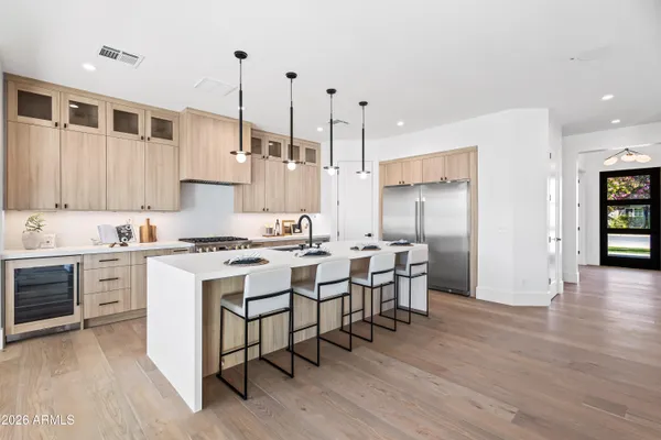 $2,450,000 | 4015 East Glenrosa Avenue, Phoenix, AZ 85018