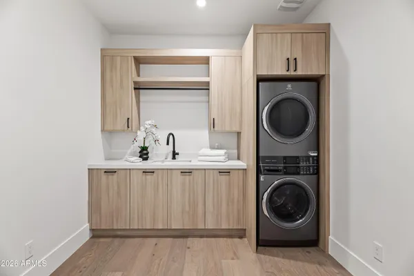 $2,450,000 | 4015 East Glenrosa Avenue, Phoenix, AZ 85018