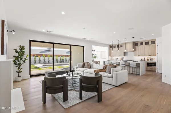 $2,450,000 | 4015 East Glenrosa Avenue, Phoenix, AZ 85018