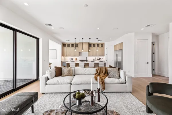 $2,450,000 | 4015 East Glenrosa Avenue, Phoenix, AZ 85018