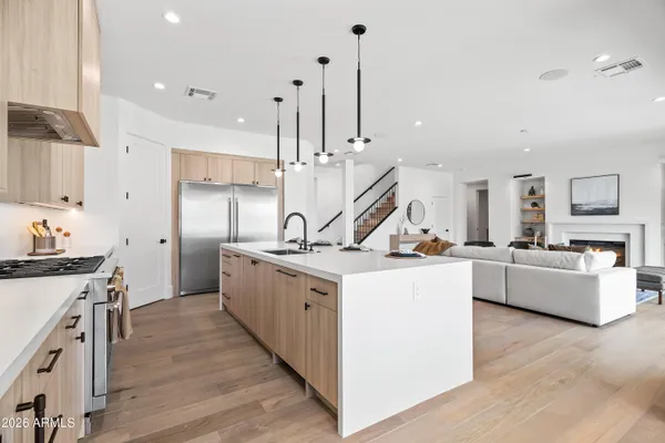 $2,450,000 | 4015 East Glenrosa Avenue, Phoenix, AZ 85018