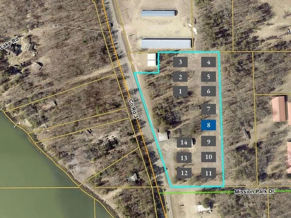 $60,000 | 13084 Mission Park Drive, Unit 8, Merrifield, MN 56465