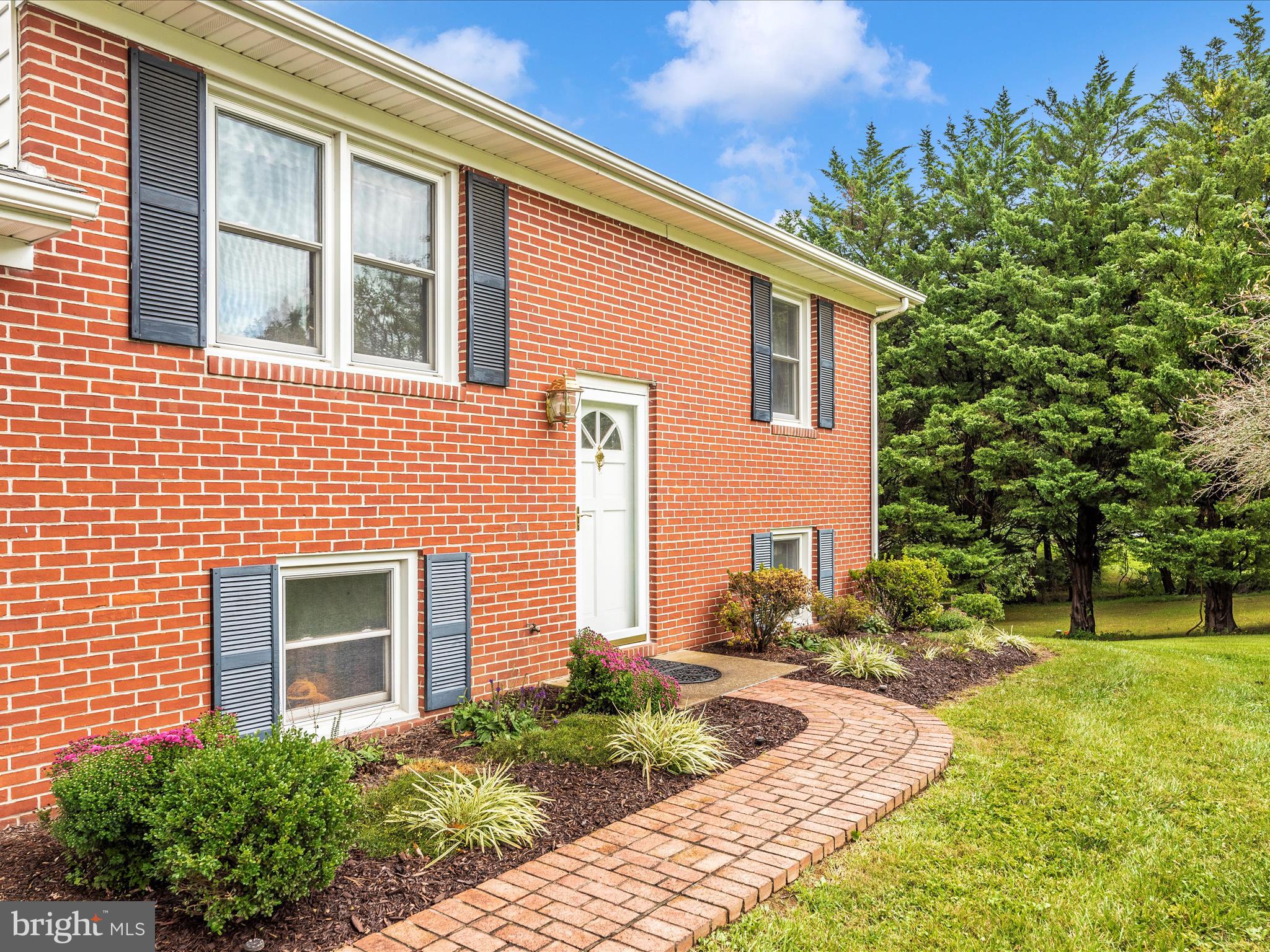 10234 Allview Drive Frederick, MD 21701 - Photo 50 of 52 Exterior Front